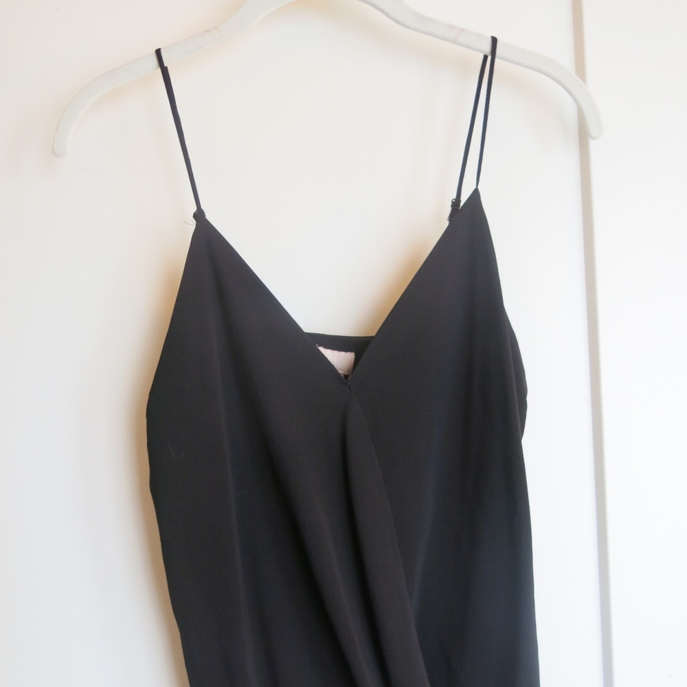 HM Black V-Neck Strappy Twist Shirt